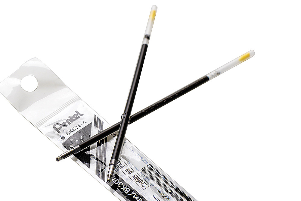 Bút bi bấm BK 250 - Japan (Ảnh 1555)