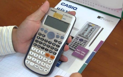 Máy tính Casio cầm tay